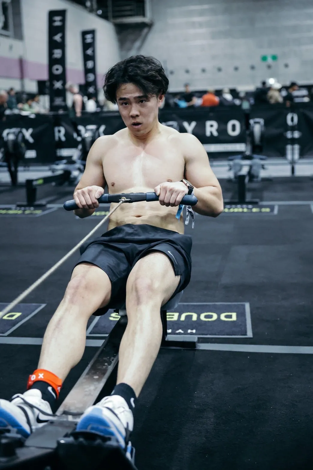 HYROXの種目「ローイング」（Rowing）