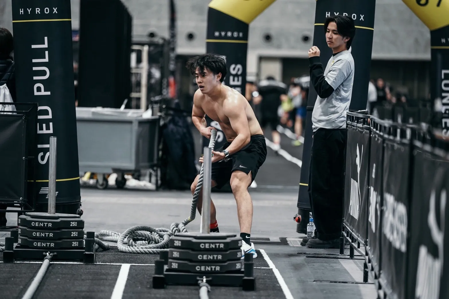 HYROXの種目「スレッドプル」（Sled Pull）